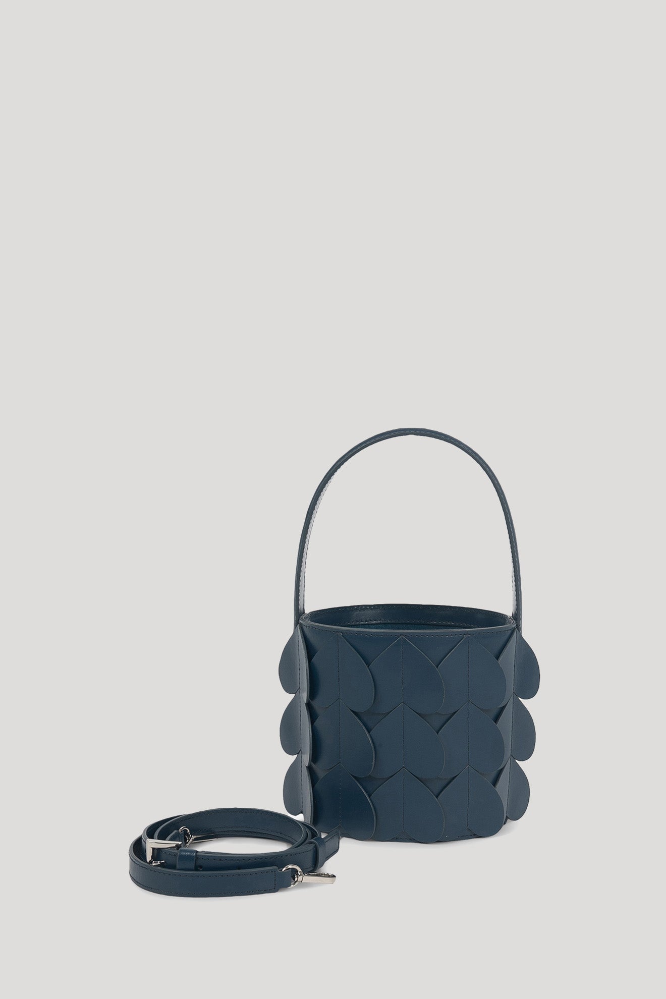 WHIRLPOOL Bucket Bag in Dark Teal