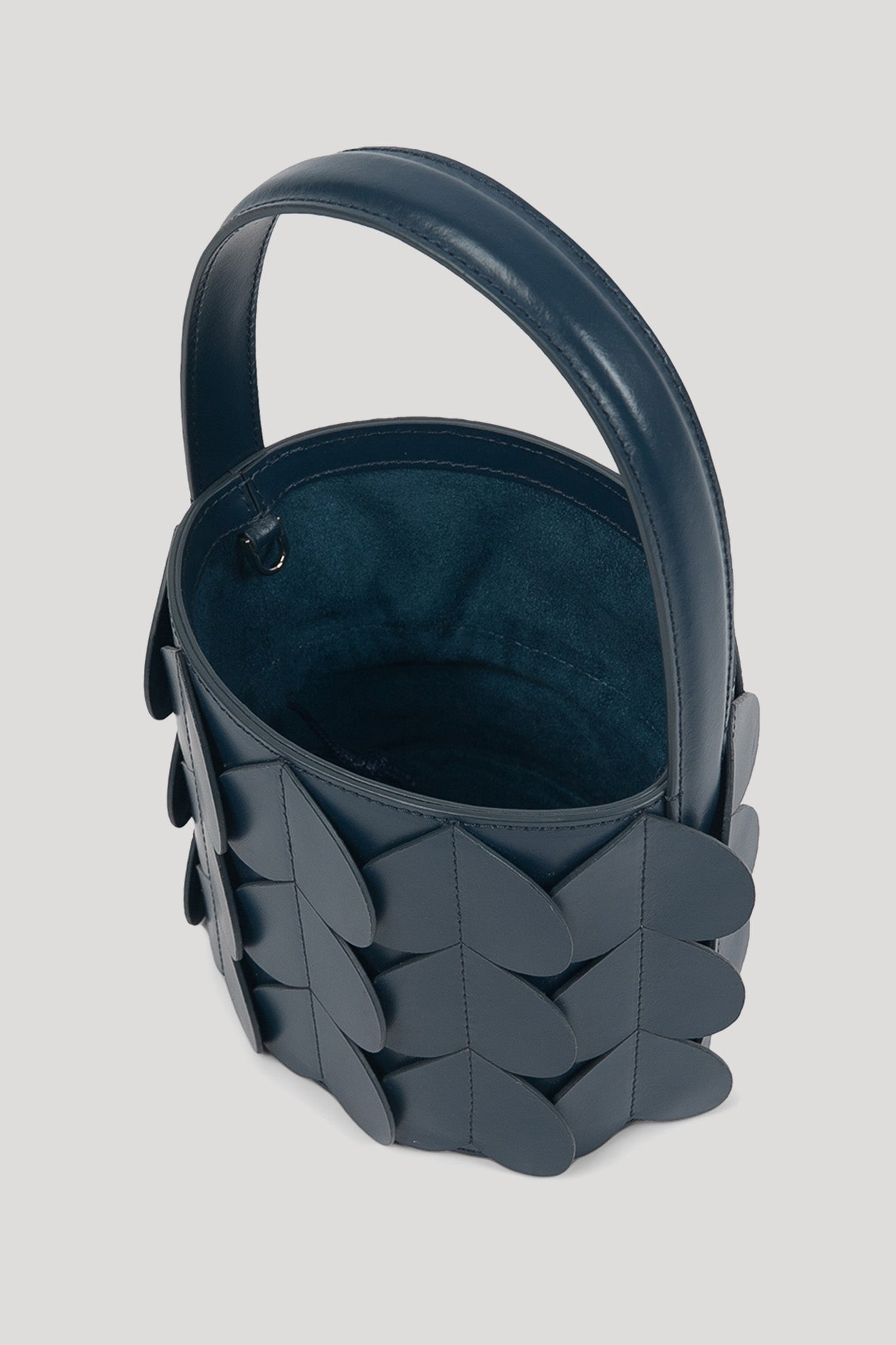 WHIRLPOOL Bucket Bag in Dark Teal