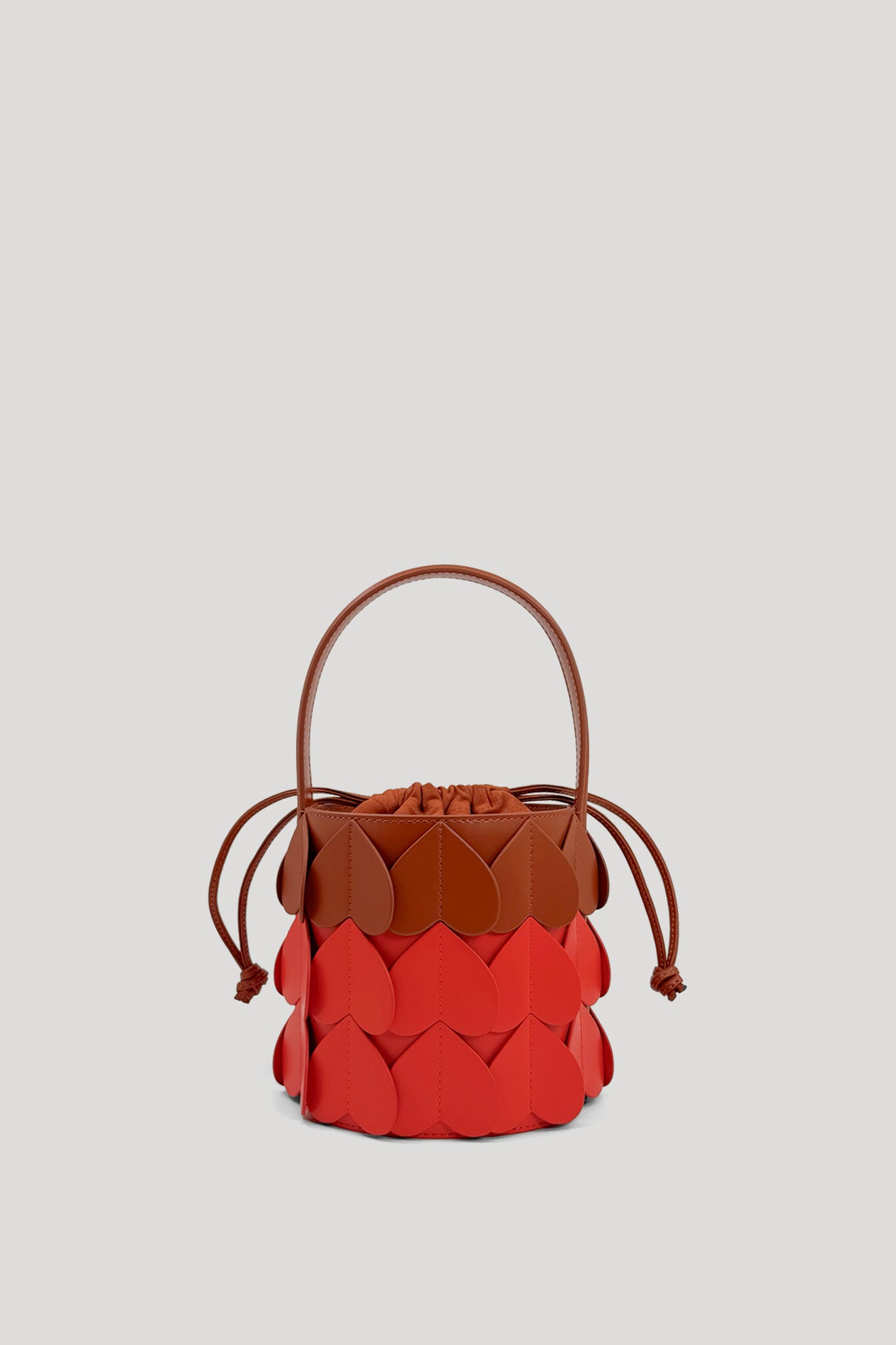 WHIRLPOOL Bucket Bag in Tan/Cinnabar