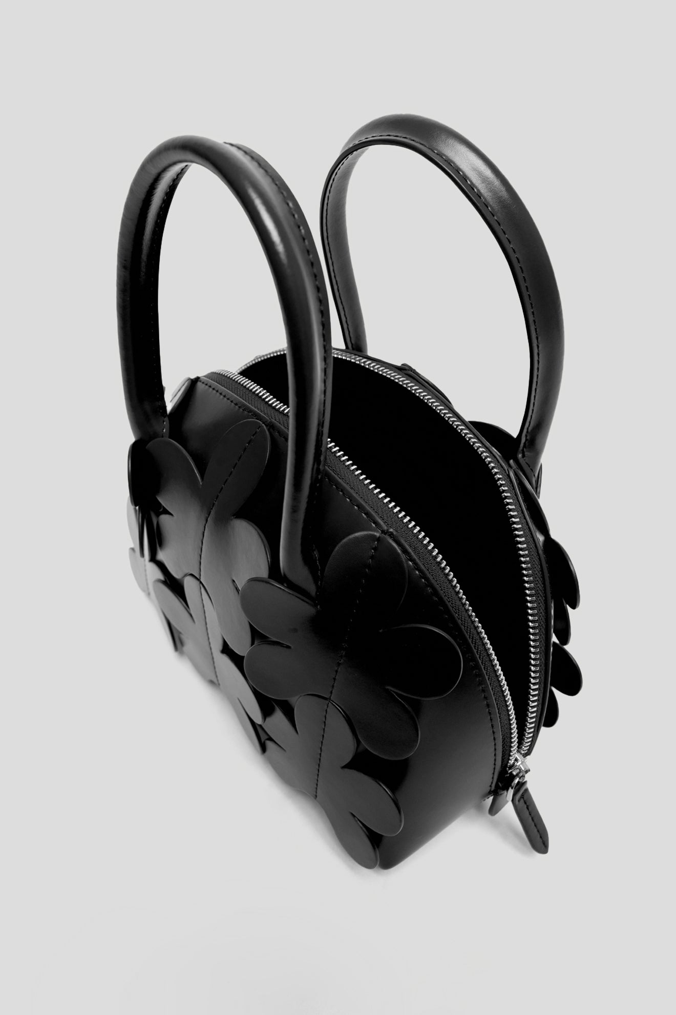 ZIG Shell Bag in Black