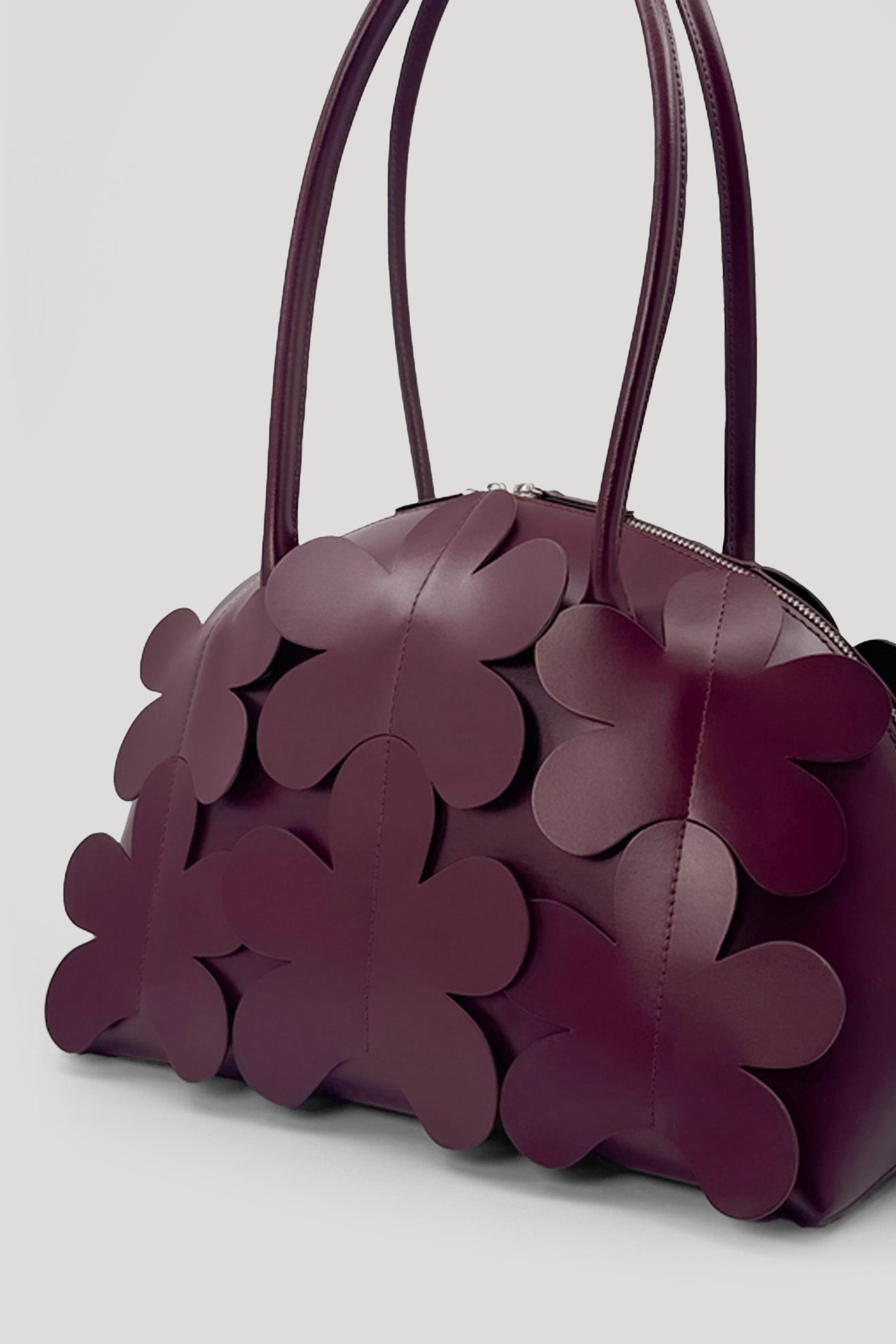 ZIG Grand Shell Bag in Wine