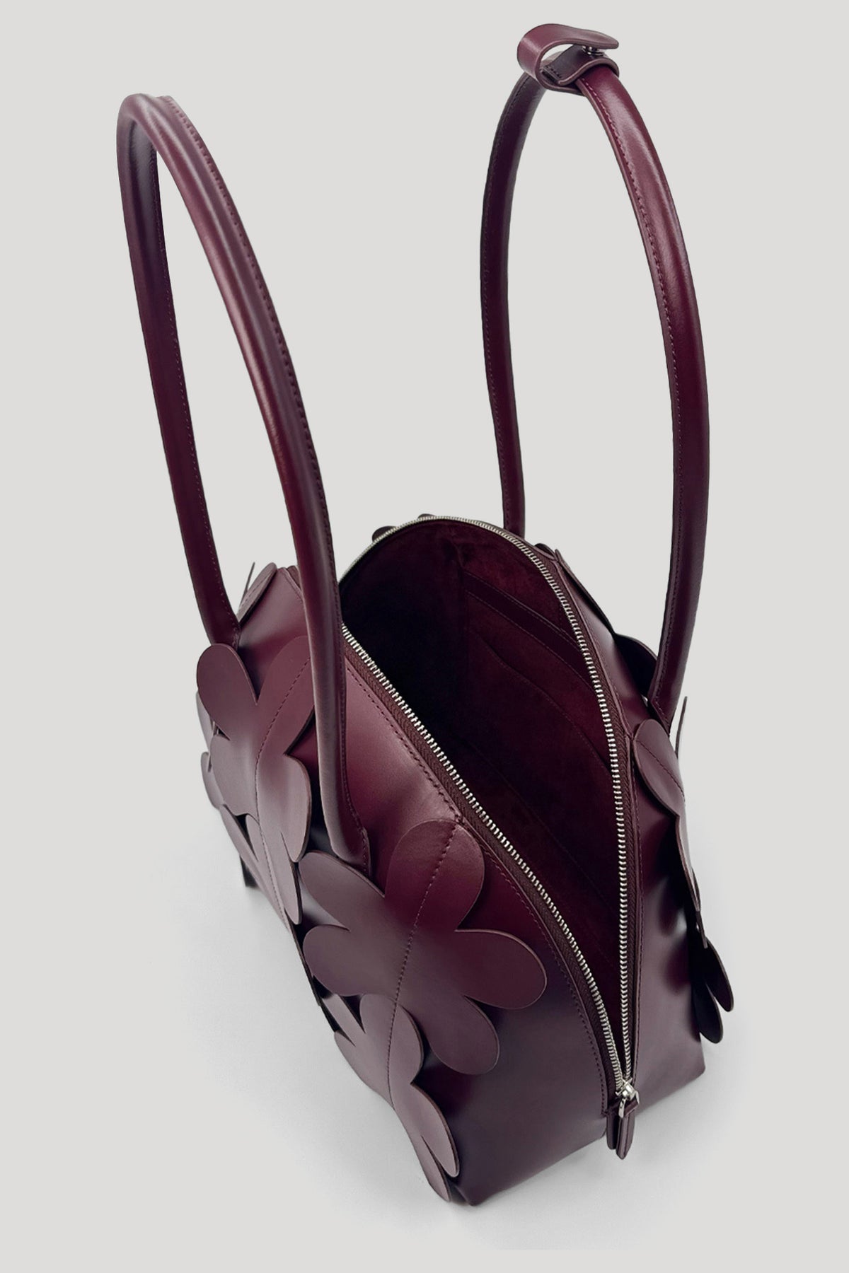 ZIG Grand Shell Bag in Wine