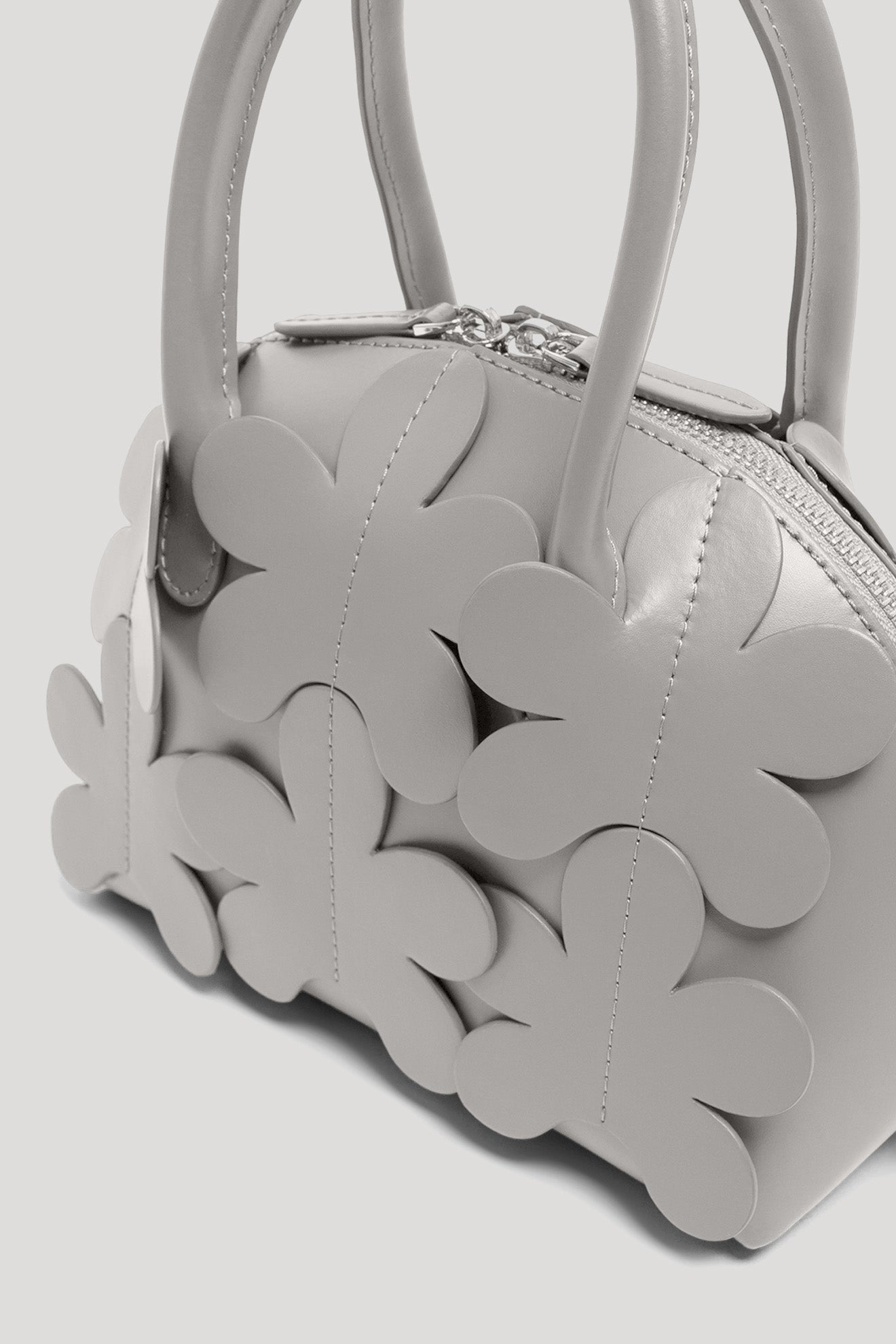 ZIG Classic Shell Bag in Stone