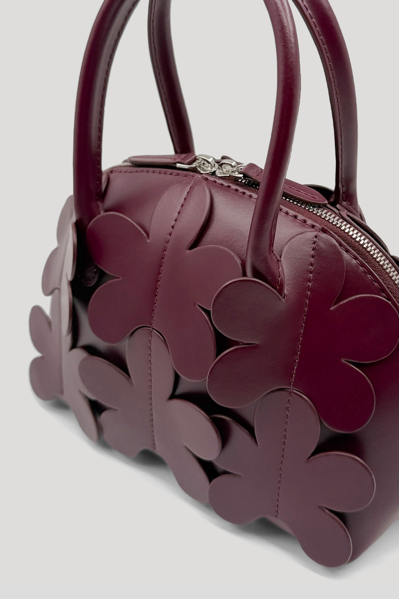 ZIG Classic Shell Bag in Wine