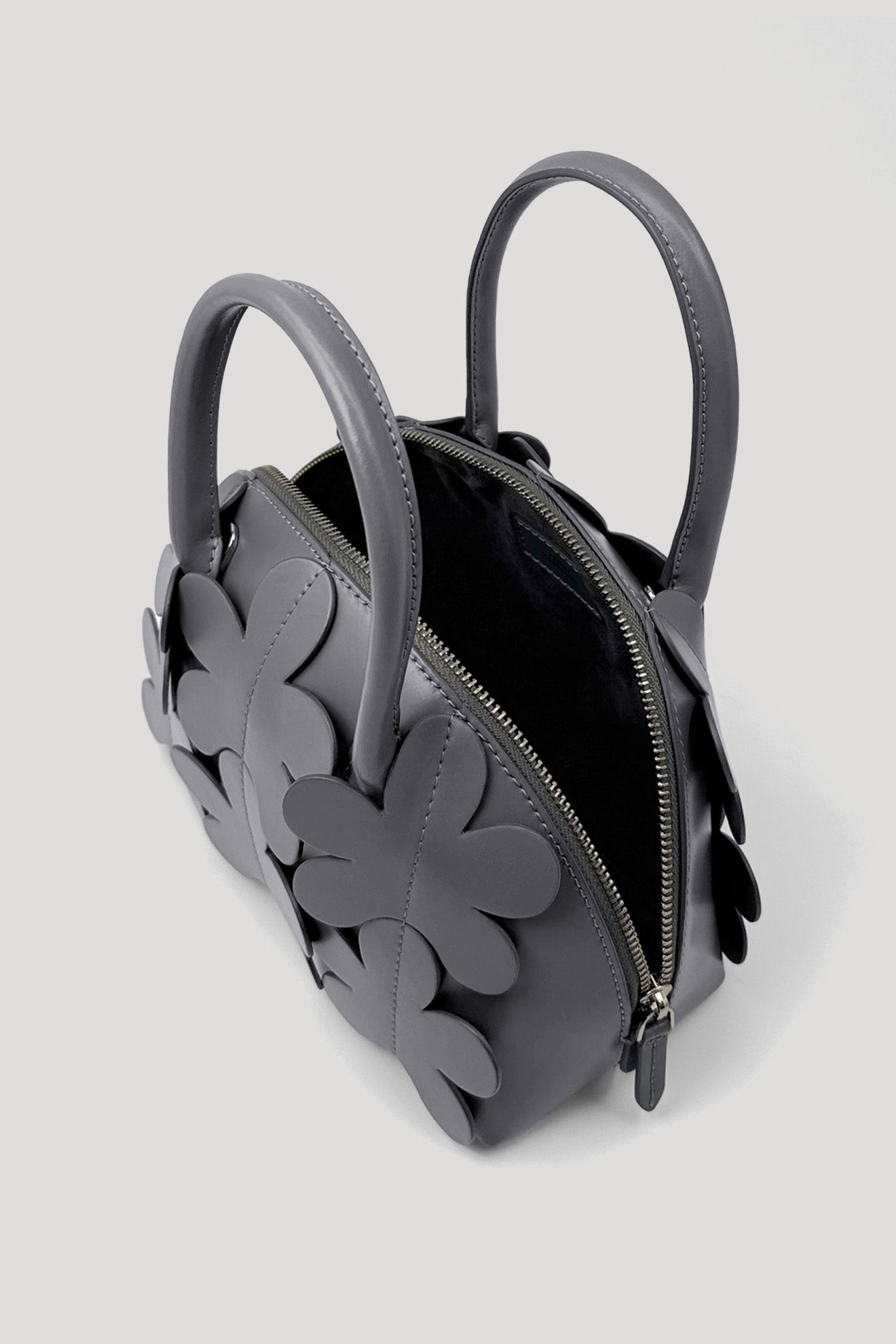 ZIG Classic Shell Bag in Stratus