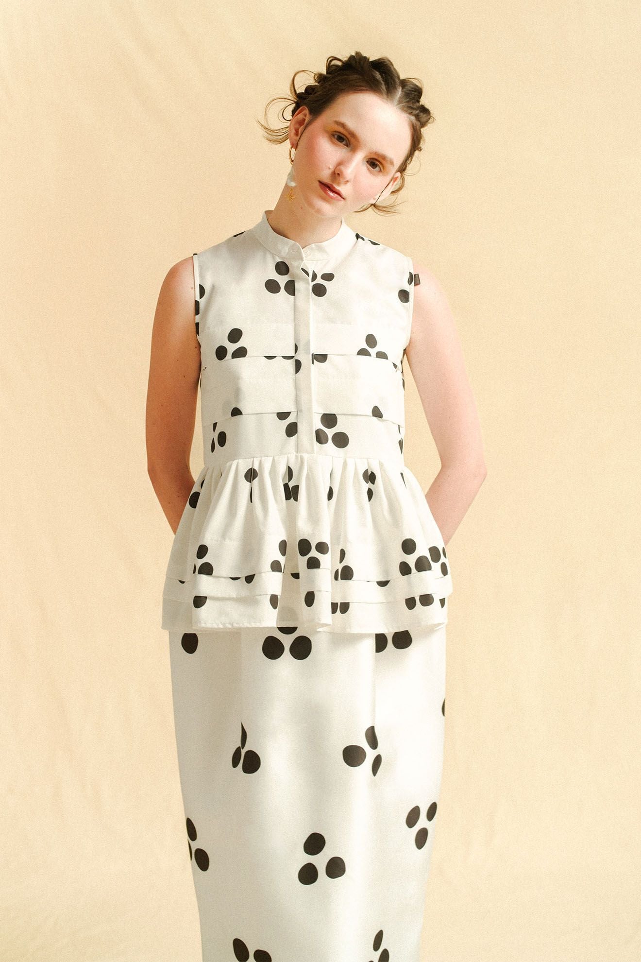 JEU Top in Black Polkadots