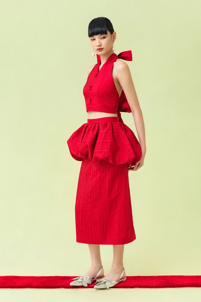 KABUTO Skirt in Sangria Red