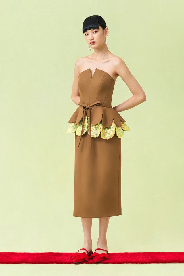 KASHIWA Dress in Ochre Brown/Iridescent Yellow