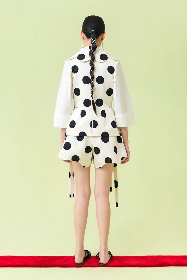 INE Top in White